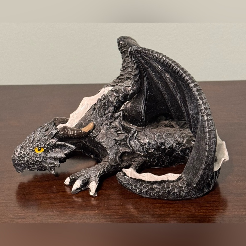 Dragon Garden Statue Figure - Picture 6 of 6